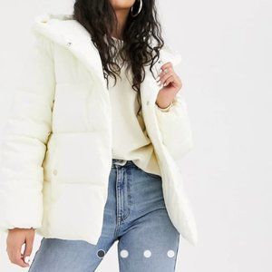 Bershka tie waist puffer coat with hood SMALL